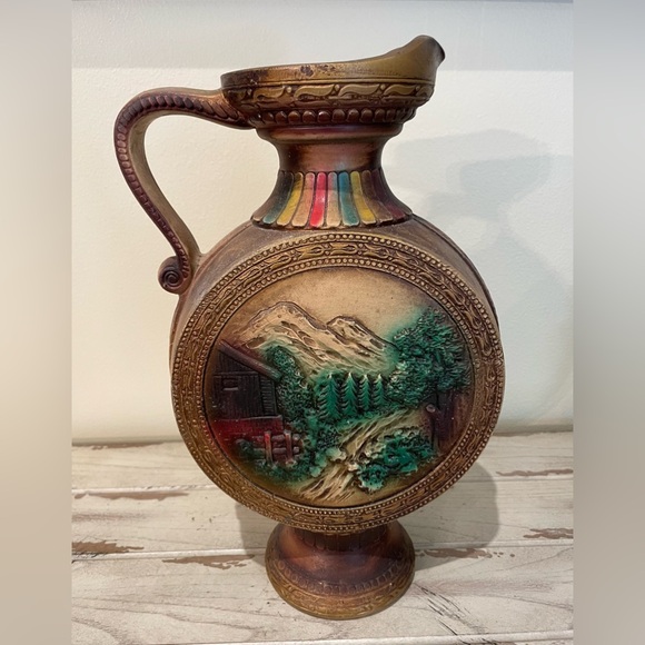 Vintage Norleans Large 3-D Ceramic Pitcher or Urn with spout Japan - Picture 2 of 9